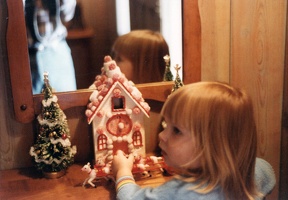 Bethany coveting Maxine Christmas decor